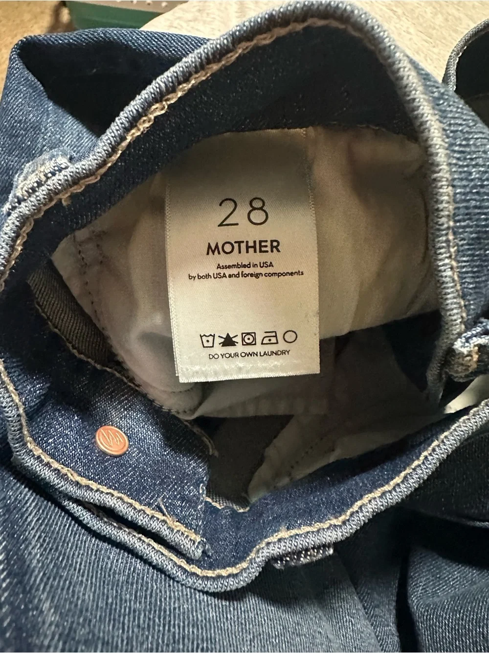 MOTHER The Mid Rise Rambler Zip Ankle - Picture 5 of 6